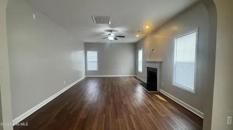 105 Long Pond Drive Sneads Ferry NC 28460