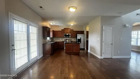 105 Long Pond Drive Sneads Ferry NC 28460