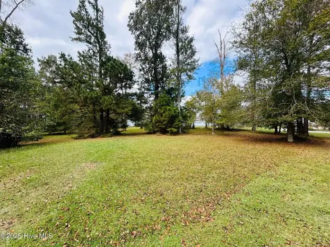 2 Summerby Road Roper NC 27970