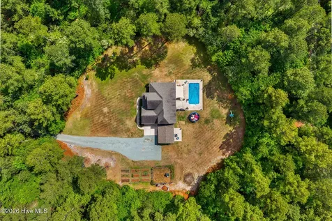 268 Dewey Drive Aberdeen NC 28315