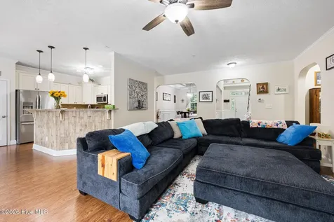 268 Dewey Drive Aberdeen NC 28315