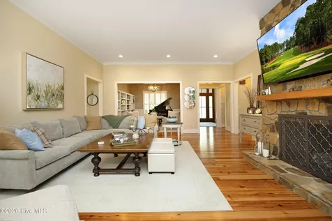 35 Quaker Ridge Road Pinehurst NC 28374