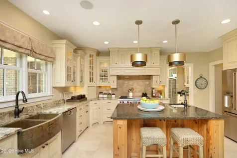 35 Quaker Ridge Road Pinehurst NC 28374