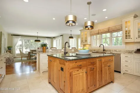 35 Quaker Ridge Road Pinehurst NC 28374