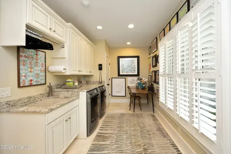 35 Quaker Ridge Road Pinehurst NC 28374