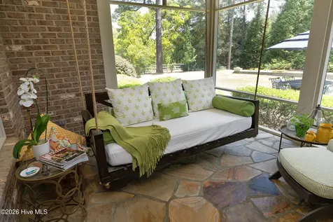 35 Quaker Ridge Road Pinehurst NC 28374