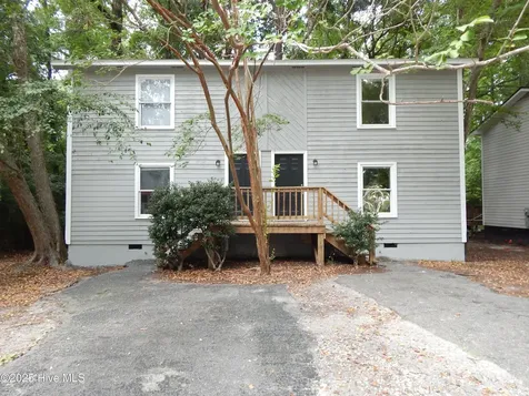 112 Ridge Place Greenville NC 27834
