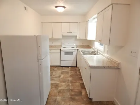 112 Ridge Place Greenville NC 27834