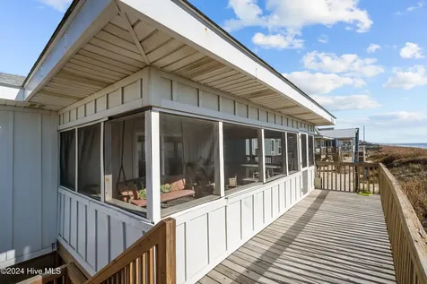707 W Beach Drive Oak Island NC 28465