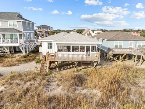 707 W Beach Drive Oak Island NC 28465