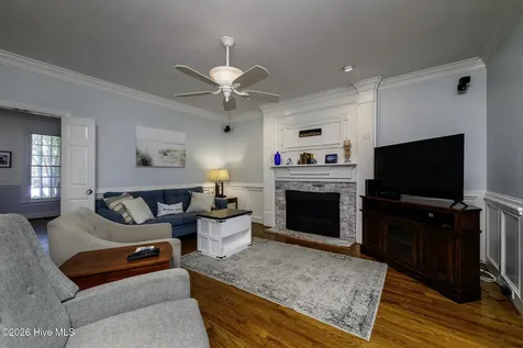 906 Leeward Drive Trent Woods NC 28562