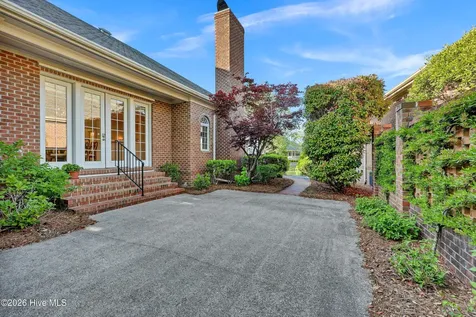 907 Shoal Creek Place Wilmington NC 28405