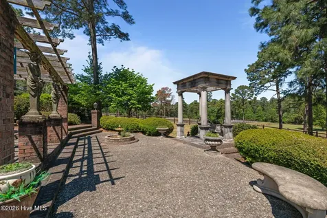1650 Youngs Road Vass NC 28394