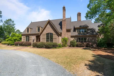 1650 Youngs Road Vass NC 28394