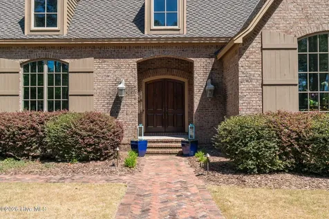 1650 Youngs Road Vass NC 28394