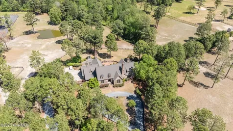 1650 Youngs Road Vass NC 28394