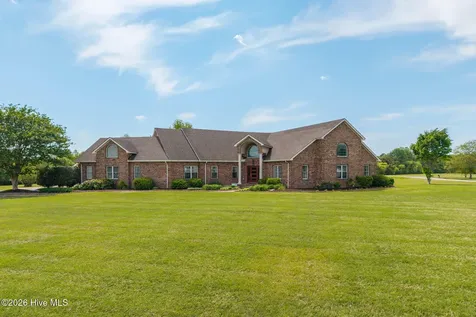 106 Phyllis Court Moyock NC 27958