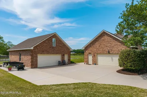 106 Phyllis Court Moyock NC 27958