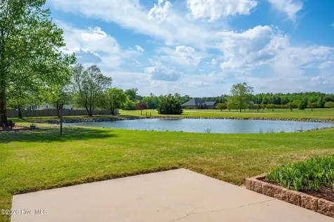 106 Phyllis Court Moyock NC 27958