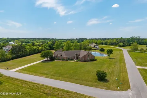 106 Phyllis Court Moyock NC 27958