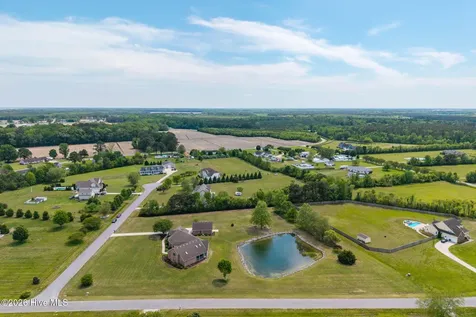 106 Phyllis Court Moyock NC 27958