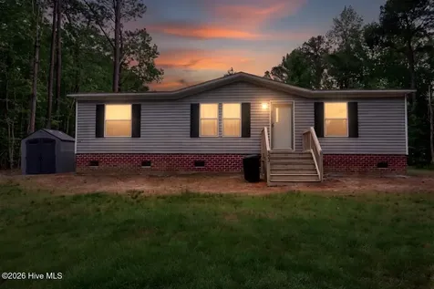 123 Seabreeze Road Hertford NC 27944