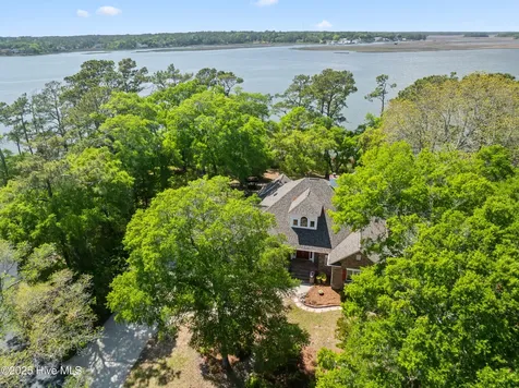 524 Admirals Court SE Bolivia NC 28422