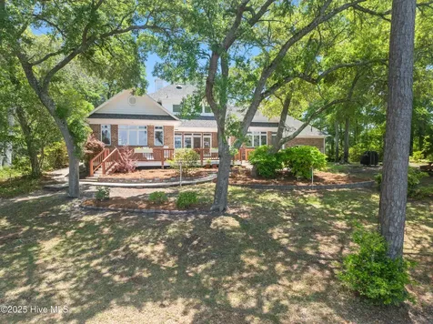 524 Admirals Court SE Bolivia NC 28422