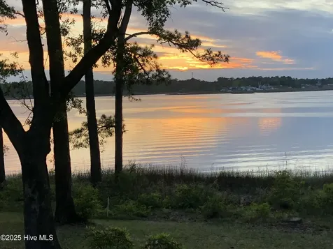 524 Admirals Court SE Bolivia NC 28422