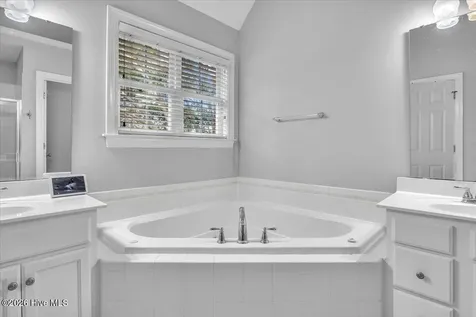 8704 Pinkerton Drive Wilmington NC 28411