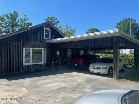 312 N Wilson Street Chadbourn NC 28431