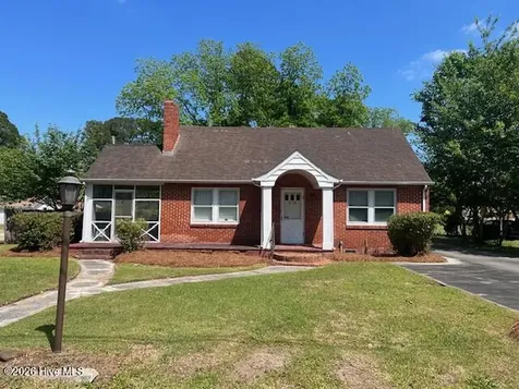 312 N Wilson Street Chadbourn NC 28431