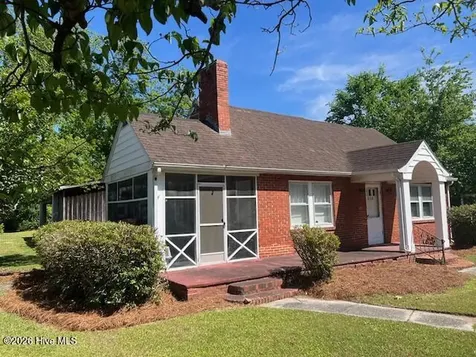 312 N Wilson Street Chadbourn NC 28431