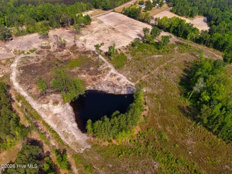935 Mcgill Road Vass NC 28394