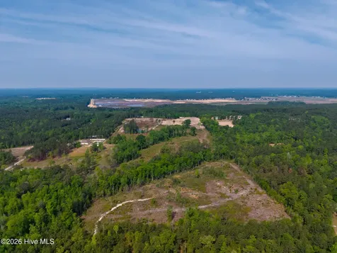 935 Mcgill Road Vass NC 28394
