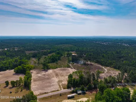 935 Mcgill Road Vass NC 28394