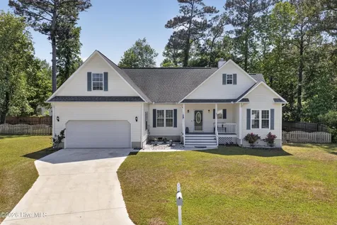 421 Celtic Ash Street Sneads Ferry NC 28460