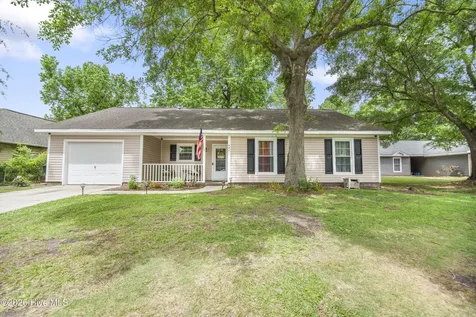 241 Bayberry Court Jacksonville NC 28540
