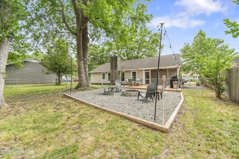 241 Bayberry Court Jacksonville NC 28540