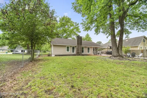 241 Bayberry Court Jacksonville NC 28540