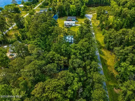 131 Sportsman Lane Beaufort NC 28516