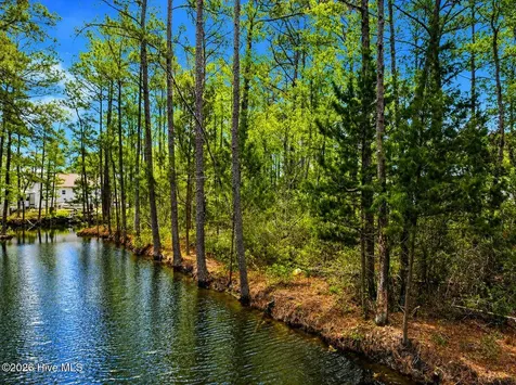 131 Sportsman Lane Beaufort NC 28516
