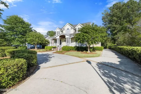 5913 Hunters Mill Lane Wilmington NC 28409