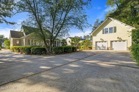 5913 Hunters Mill Lane Wilmington NC 28409