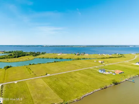 172 Bald Eagle Point Drive Hertford NC 27944