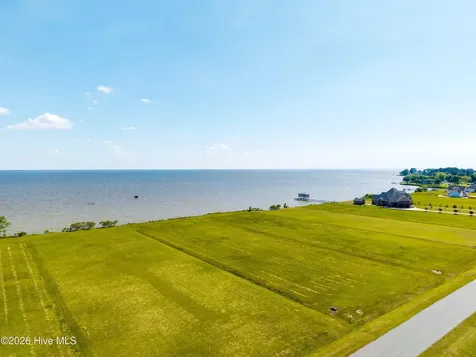172 Bald Eagle Point Drive Hertford NC 27944