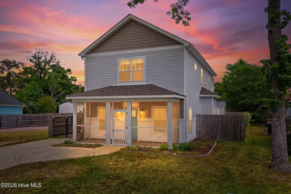 218 NE 76th Street Oak Island NC 28465