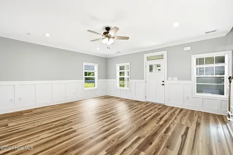 218 NE 76th Street Oak Island NC 28465