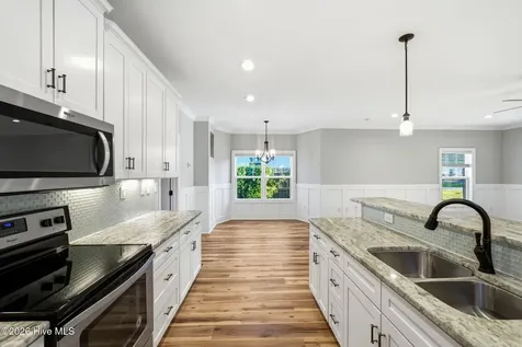 218 NE 76th Street Oak Island NC 28465