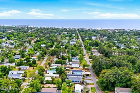 218 NE 76th Street Oak Island NC 28465